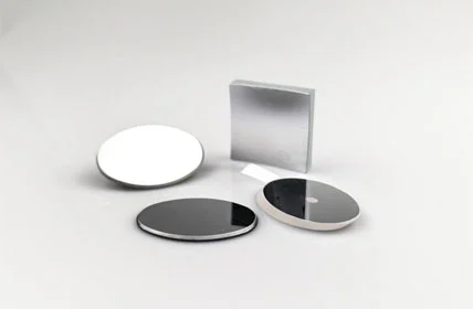 과학 산업에서 광학 거울의 혁신적인 용도